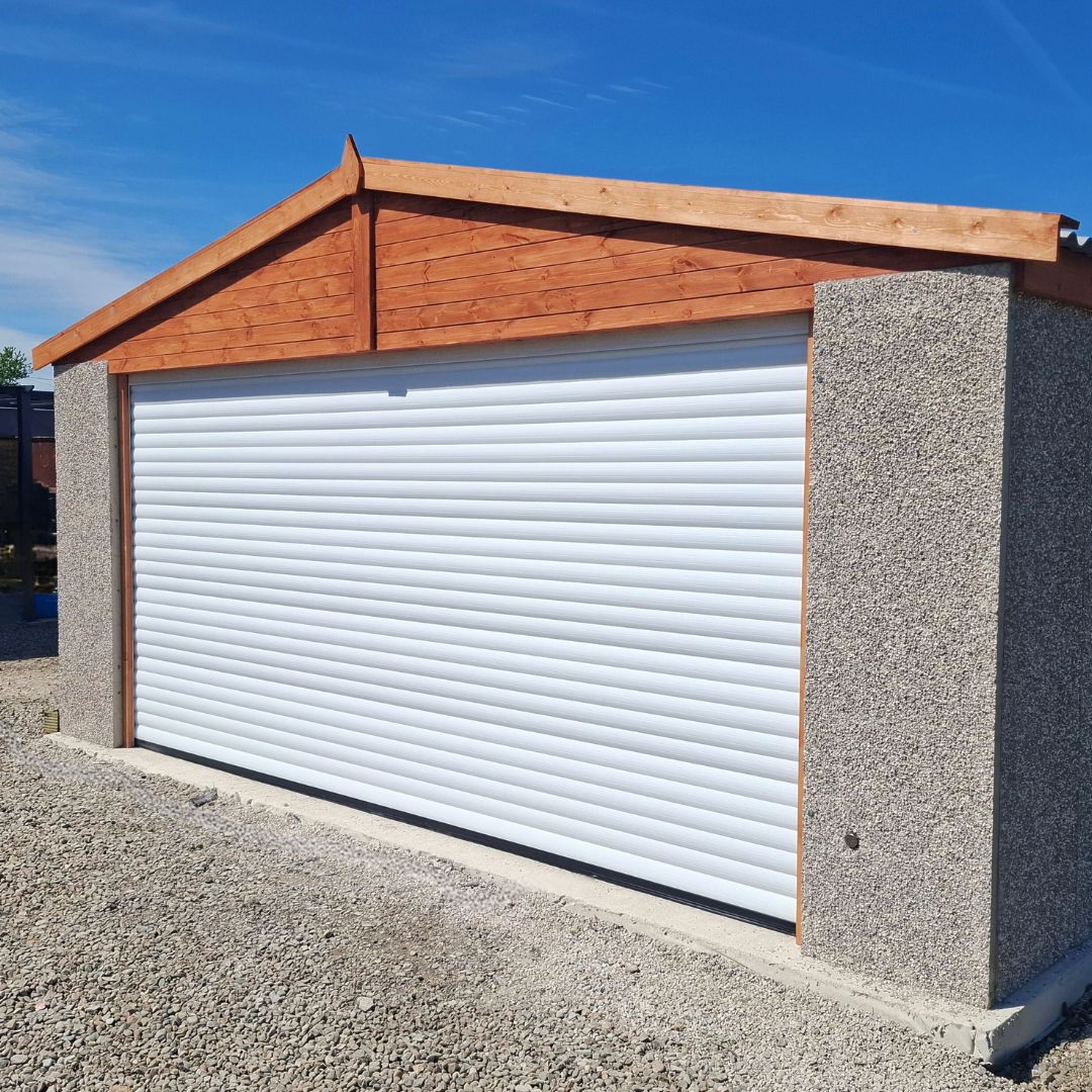 Going on Holiday this summer-wide white Garolla electric door