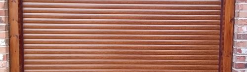 Garolla wood effect garage doors